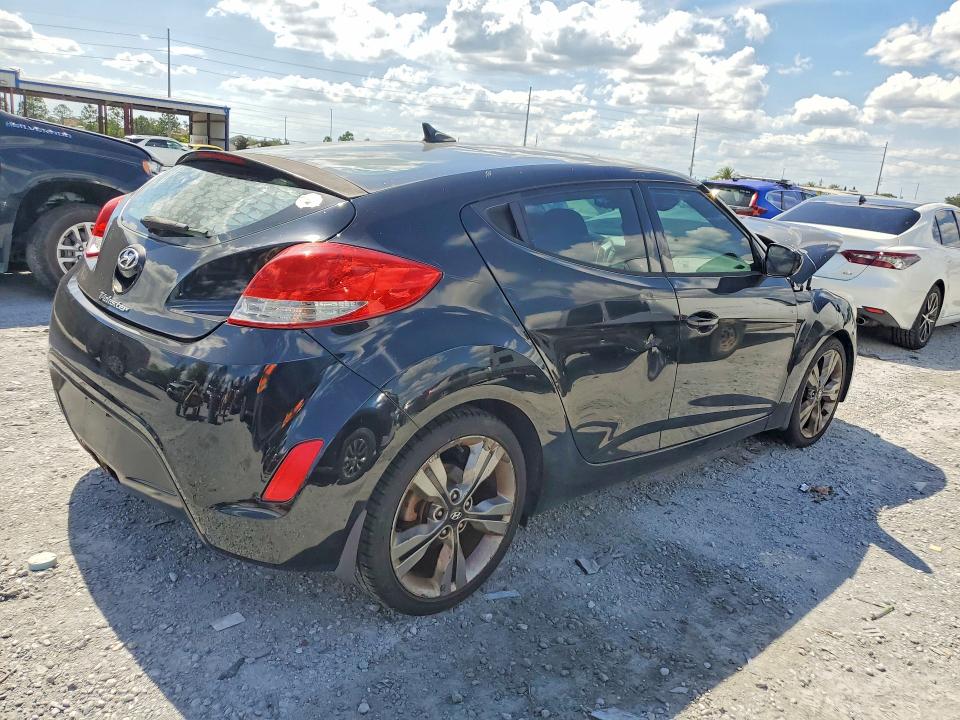 2016 Hyundai Veloster VIN KMHTC6AD5GU257968 COPART salvage auction — FRONT END, FL - CERT OF TITLE SLVG REBUILDABLE, sold $950 on 2026-07-31 (photo 3)