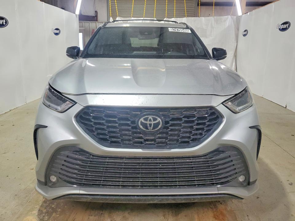 2021 Toyota Highlander VIN 5TDJZRAH2MS059718 COPART salvage auction — REAR END, LA - CERTIFICATE OF TITLE, sold $15,500 on 2026-07-30 (photo 5)