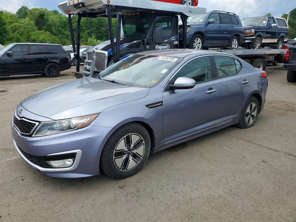 2012 Kia Optima hybrid VIN KNAGM4ADXC5011507 COPART salvage auction — MINOR DENT/SCRATCHES, Ma - Certificate Of Title, sold $2,800 on 2026-07-30 (photo 1)