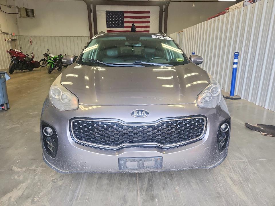 2018 Kia Sportage VIN KNDPNCAC7J7422740 COPART salvage auction — FRONT END, WV - CERTIFICATE OF TITLE, sold $3,500 on 2026-08-02 (photo 5)
