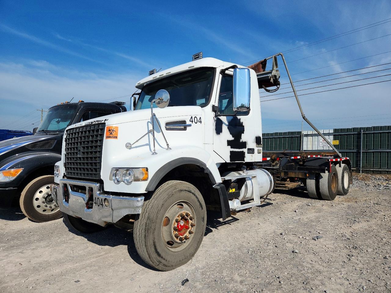 2009 Volvo VHD VIN 4V5K99EJ09N270351 COPART salvage auction — Rear End, FL - CERTIFICATE OF DESTRUCTION, sold $1,050 on 2026-07-09 (photo 2)