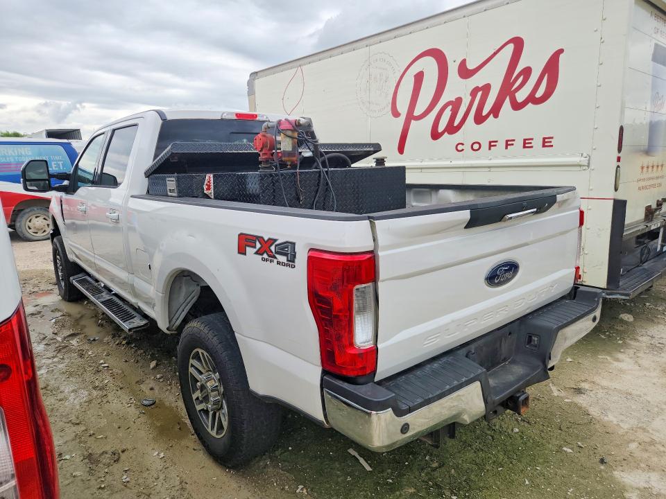 2019 Ford F250 VIN 1FT7W2B64KEF12019 COPART salvage auction — NORMAL WEAR, Tx - Certificate Of Title, sold $14,500 on 2026-07-27 (photo 2)