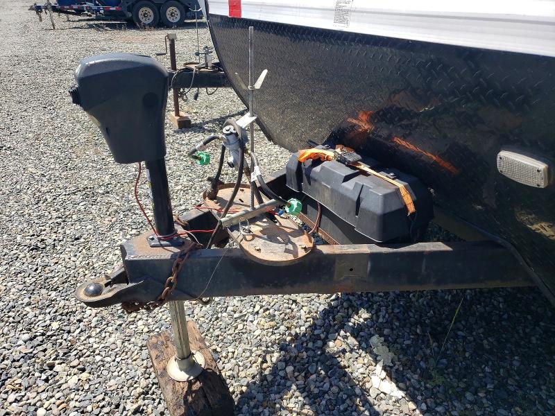 2020 Jaco jay flight VIN 1UJBJ0BP8L75W0098 COPART salvage auction — VANDALISM, WA - BILL OF SALE, sold $1,250 on 2026-07-23 (photo 7)