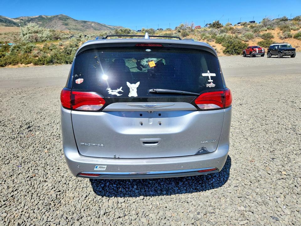2018 Chrysler Pacifica VIN 2C4RC1GG3JR320380 COPART salvage auction — FRONT END, Nv - Salvage Title, sold $375 on 2026-07-30 (photo 6)