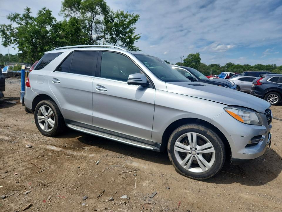 2014 Mercedes-benz VIN 4JGDA5HB3EA392468 COPART salvage auction — NORMAL WEAR, Va - Certificate Of Title, sold $4,700 on 2026-07-30 (photo 4)