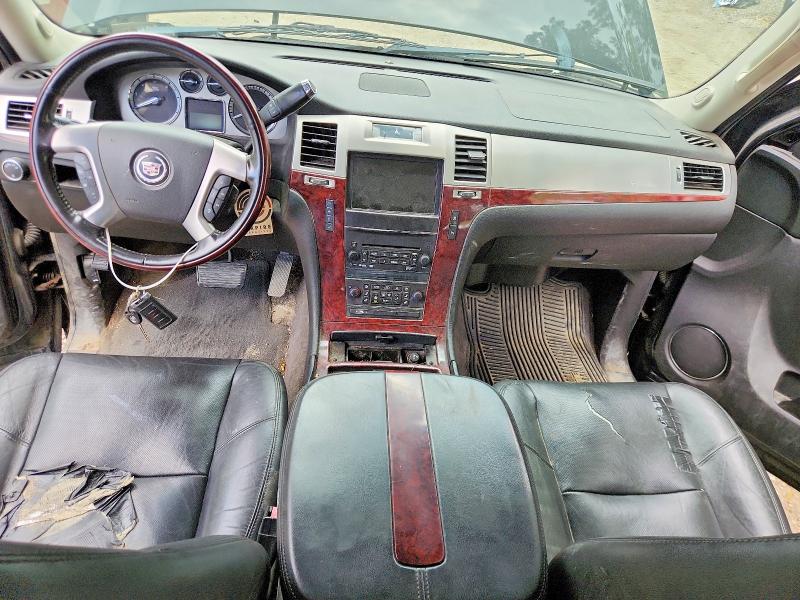 2011 Cadillac Escalade VIN 1GYS4BEF5BR356135 COPART salvage auction — FRONT END, Vt - Certificate Of Title, sold $400 on 2026-07-24 (photo 8)