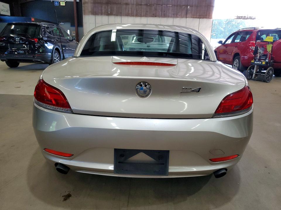 2011 BMW Z4 VIN WBALM7C53BE382836 COPART salvage auction — MINOR DENT/SCRATCHES, Nv - Certificate Of Title (P), sold $3,900 on 2026-07-30 (photo 6)