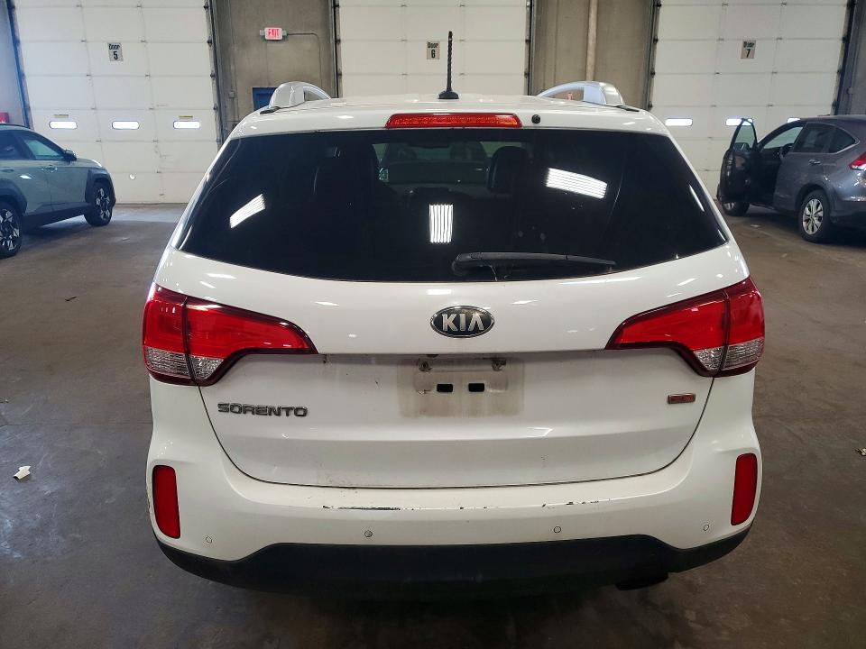 2014 Kia Sorento VIN 5XYKTCA69EG449862 COPART salvage auction — FRONT END, Mn - Certificate Of Title, sold $2,418 on 2026-07-02 (photo 6)