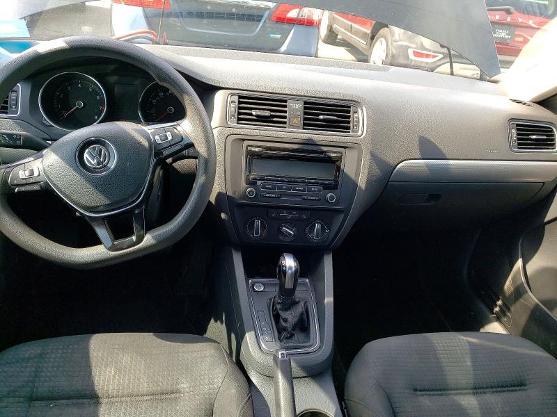 2015 Volkswagen VIN 3VWD17AJ0FM325801 COPART salvage auction — MINOR DENT/SCRATCHES, CT - CERTIFICATE OF TITLE, sold $450 on 2026-07-02 (photo 8)