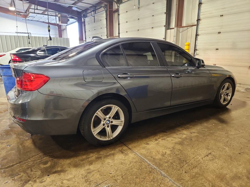 2015 BMW 3er VIN WBA3B5G58FNS20582 COPART salvage auction — FRONT END, Pa - Certificate Of Salvage, sold $1,400 on 2026-08-07 (photo 3)