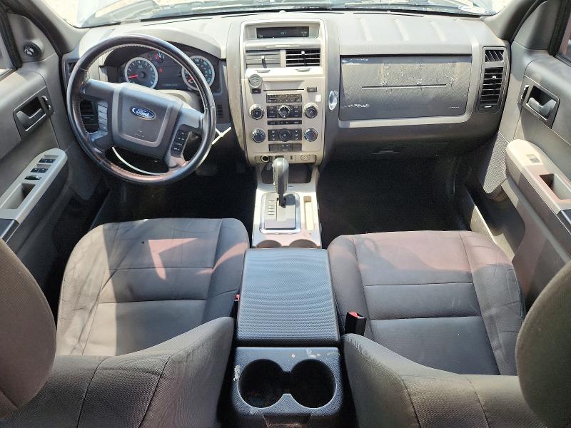 2011 Ford Escape VIN 1FMCU0D73BKA04930 COPART salvage auction — NORMAL WEAR, Oh - Certificate Of Title, sold $775 on 2026-07-09 (photo 8)