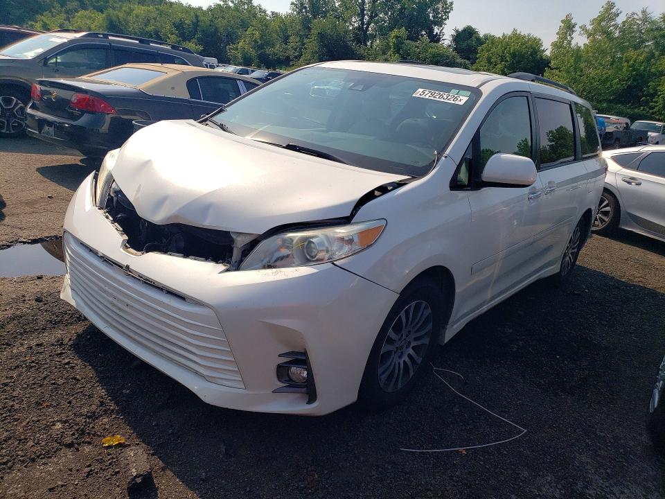 2018 Toyota Sienna VIN 5TDYZ3DC8JS929558 COPART salvage auction — FRONT END, Ct - Cert Of Title-Salvage, sold $5,600 on 2026-07-10 (photo 1)