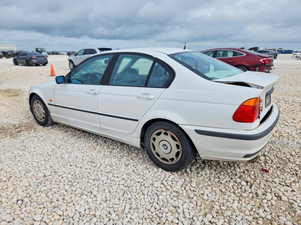 2000 BMW 3er VIN WBAAN3340YNC90129 COPART salvage auction — REAR END, Tx - Salvage Vehicle Title, sold $425 on 2026-07-02 (photo 2)