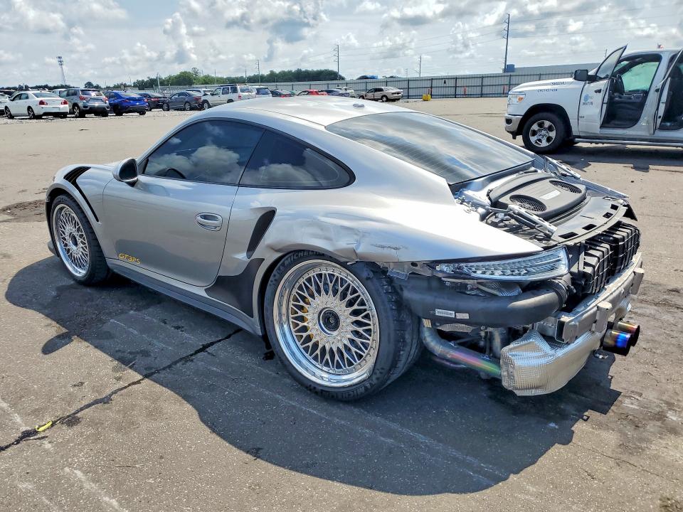 2016 Porsche 911 VIN WP0AF2A99GS192917 COPART salvage auction — REAR END, Salvage Title, sold $114,000 on 2026-08-06 (photo 2)