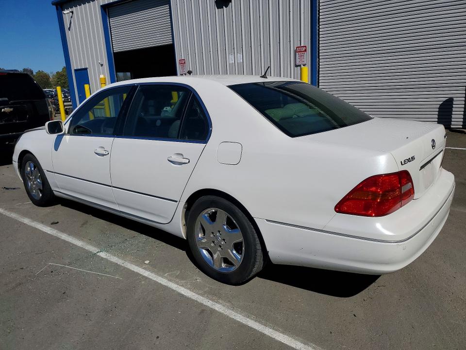 2001 Lexus Ls 430 VIN JTHBN30F010009328 COPART salvage auction — FRONT END, CA - SALVAGE CERTIFICATE, sold $425 on 2026-07-17 (photo 2)
