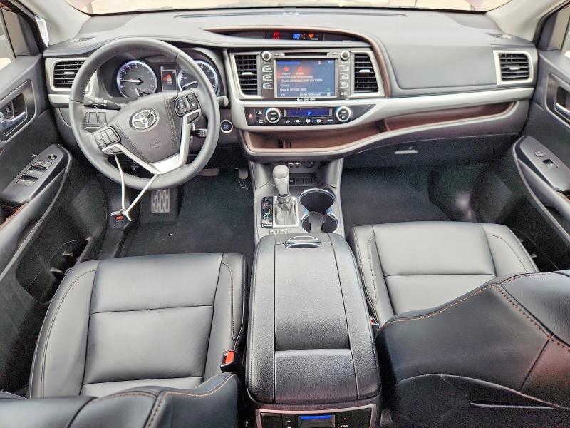 2019 Toyota Highlander VIN 5TDKZRFH6KS301159 COPART salvage auction — FRONT END, Tx - Salvage Vehicle Title, sold $10,000 on 2026-07-02 (photo 8)