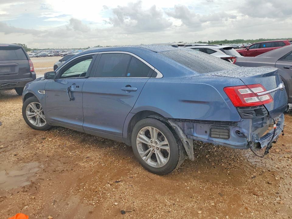 2018 Ford Taurus VIN 1FAHP2E83JG136761 COPART salvage auction — SIDE, Tx - Salvage Vehicle Title, sold $950 on 2026-07-09 (photo 2)