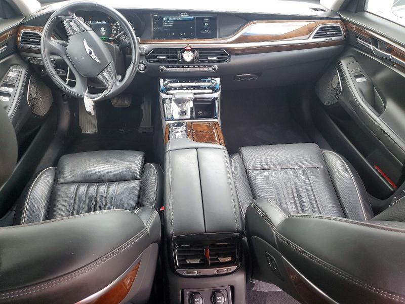 2018 Genesis G90 VIN KMHG34JA9JU040149 COPART salvage auction — SIDE, AL - CERT OF TITLE-SALVAGE TITLE, sold $7,200 on 2026-09-17 (photo 8)