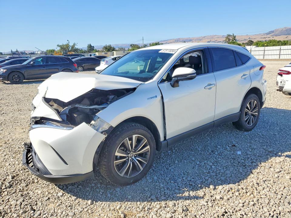 2021 Toyota Venza VIN JTEAAAAH1MJ034875 COPART salvage auction — FRONT END, Ca - Salvage Certificate, sold $7,600 on 2026-07-14 (photo 1)
