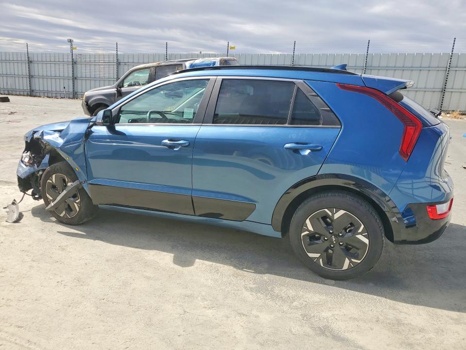 2024 Kia Niro VIN KNDCR3L19R5115933 COPART salvage auction — FRONT END, Ca - Certificate Of Title, sold $9,100 on 2026-07-06 (photo 2)