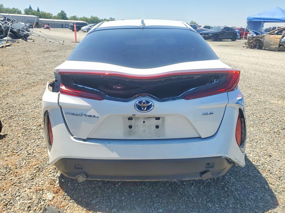 2022 Toyota Prius VIN JTDKAMFP6N3226888 COPART salvage auction — SIDE, Ca - Salvage Certificate, sold $4,500 on 2026-07-02 (photo 6)