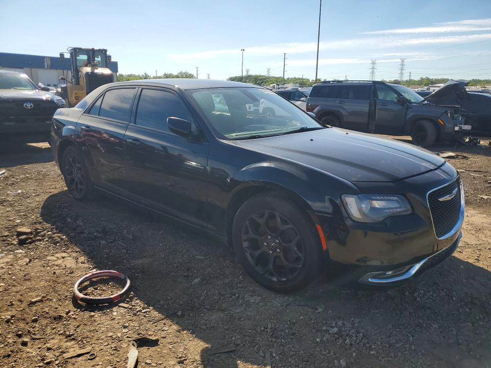 2019 Chrysler VIN 2C3CCAGG9KH586066 COPART salvage auction — FRONT END, Mi - Certificate Of Title, sold $4,800 on 2026-07-17 (photo 4)