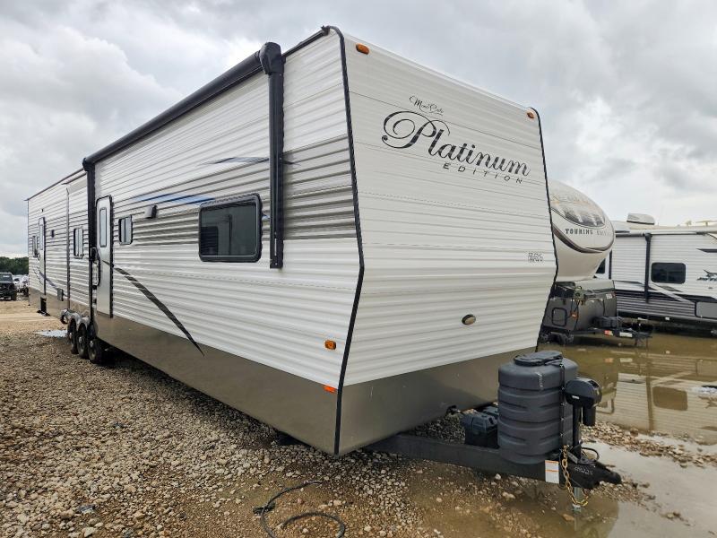 2025 Recreation by design Recreational vehicle (rv) VIN 5CZ200R38S1229225 COPART salvage auction — WATER/FLOOD, TX - SALVAGE TITLE-FLOOD DAMAGE, sold $3,600 on 2026-07-09 (photo 1)