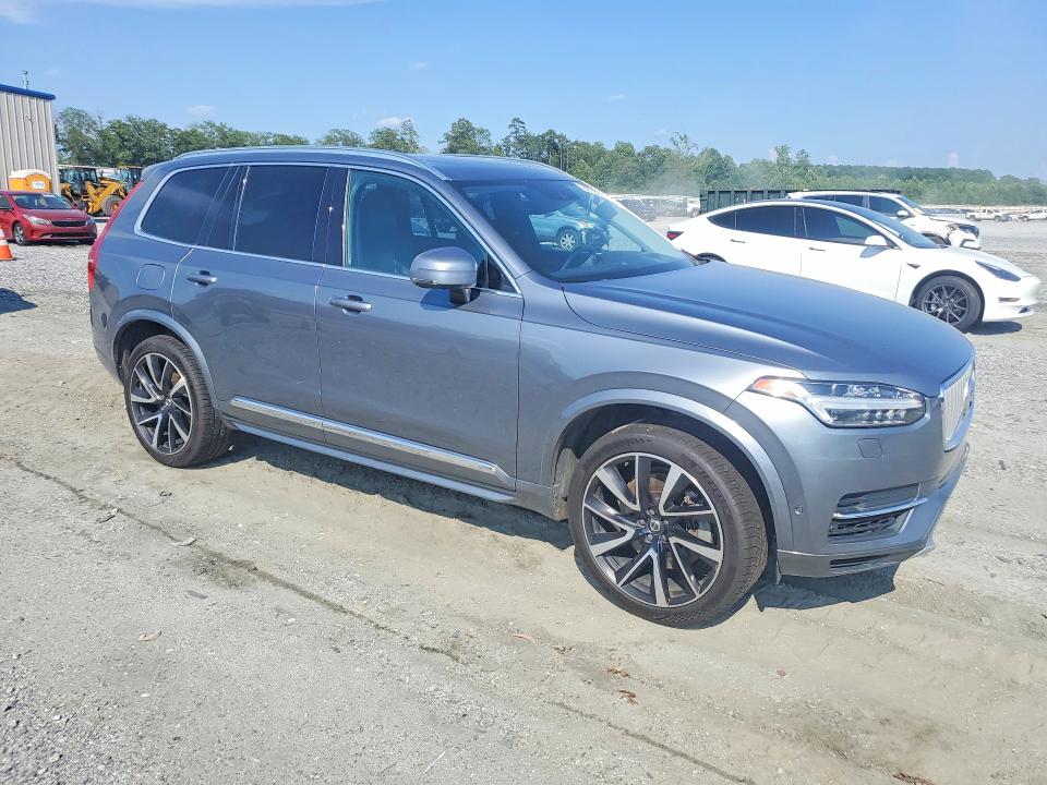 2018 Volvo Xc90 VIN YV4BR0PL9J1348578 COPART salvage auction — MINOR DENT/SCRATCHES, Nc - Dealer Only Clean Title (P), sold $8,900 on 2026-07-06 (photo 4)