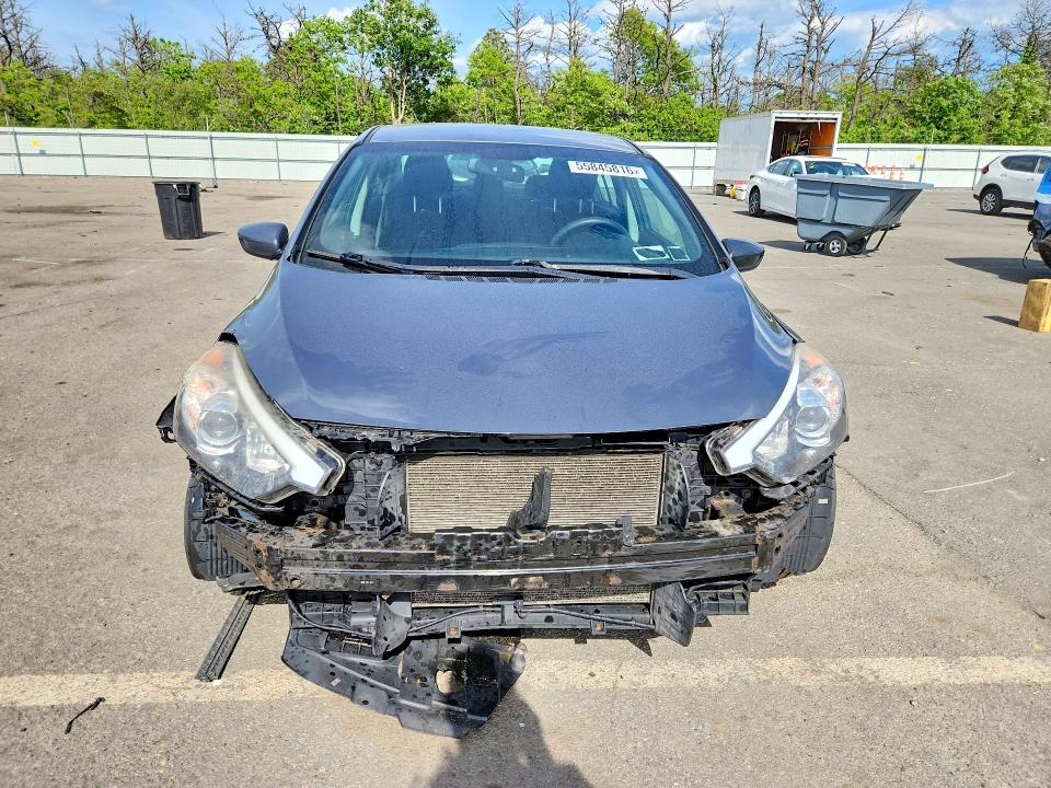 2016 Kia Forte VIN KNAFK4A67G5493653 COPART salvage auction — FRONT END, NY - MV-907A SALVAGE CERTIFICATE, sold $1,150 on 2026-07-20 (photo 5)