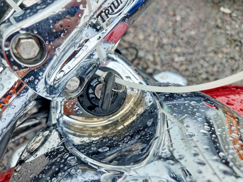 2008 Triumph motorcycle Rocket VIN SMTC05LR68J342158 COPART salvage auction — UNKNOWN, IL - SALVAGE CERTIFICATE, sold $70 on 2026-07-27 (photo 8)