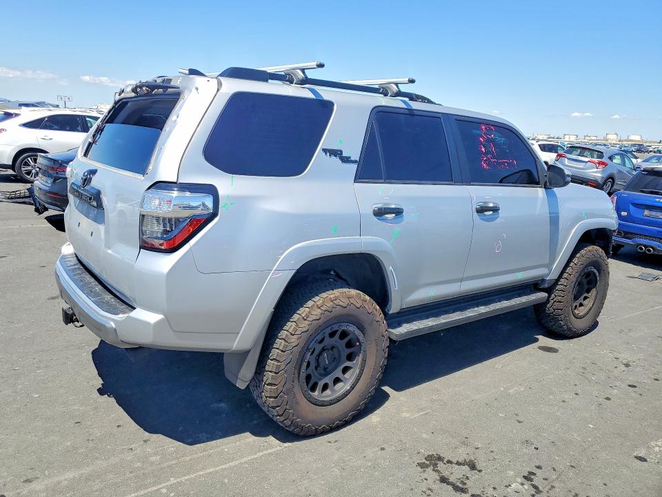 2021 Toyota 4runner VIN JTERU5JR4M5931014 COPART salvage auction — ROOF, Ca - Salvage Certificate, sold $18,100 on 2026-07-20 (photo 3)