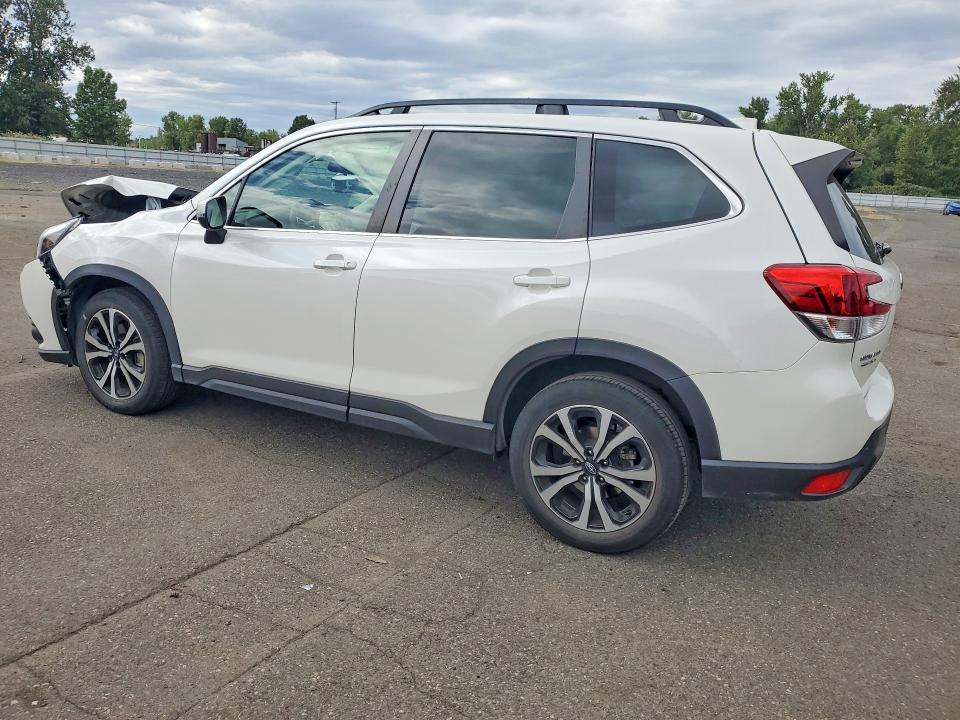 2022 Subaru Forester VIN JF2SKAPC9NH437319 COPART salvage auction — FRONT END, Or - Salvage Title Certificate, sold $200 on 2026-07-27 (photo 2)