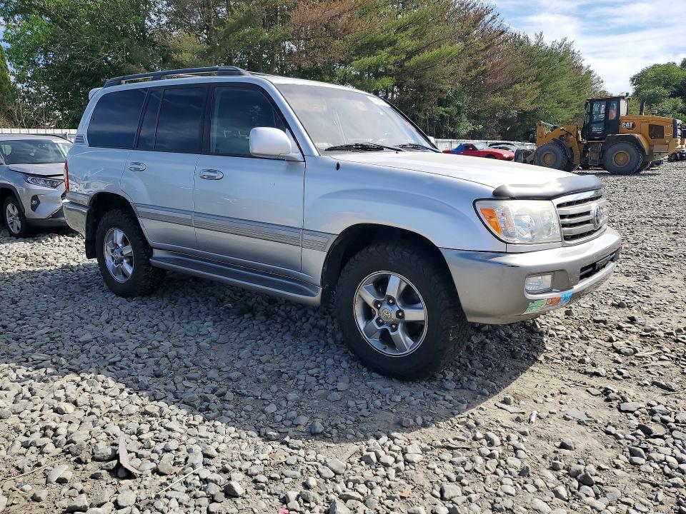 2007 Toyota Land cruiser VIN JTEHT05J472111639 COPART salvage auction — MINOR DENT/SCRATCHES, Mt - Certificate Of Title (P), sold $9,300 on 2026-07-28 (photo 4)