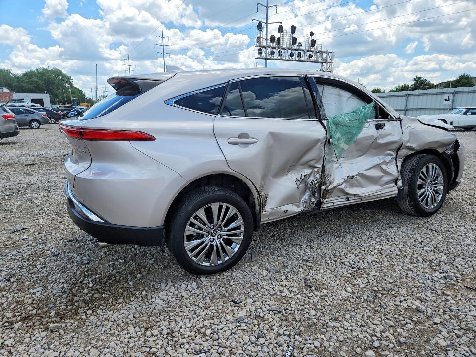 2024 Toyota Venza VIN JTEAAAAH7RJ175909 COPART salvage auction — SIDE, OH - CERT OF TITLE-SALVAGE, sold $5,300 on 2026-07-28 (photo 3)