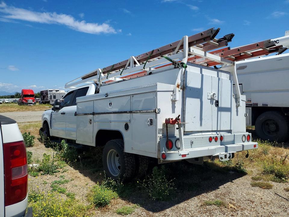 2023 Ford F-350 super duty VIN 1FD8W3GN8PED79729 COPART salvage auction — FRONT END, CA - SALVAGE CERTIFICATE, sold $7,900 on 2026-07-29 (photo 2)