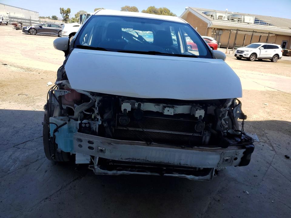 2016 Toyota VIN JTDZN3EU2GJ042860 COPART salvage auction — FRONT END, CA - SALVAGE CERTIFICATE, sold $200 on 2026-07-21 (photo 5)