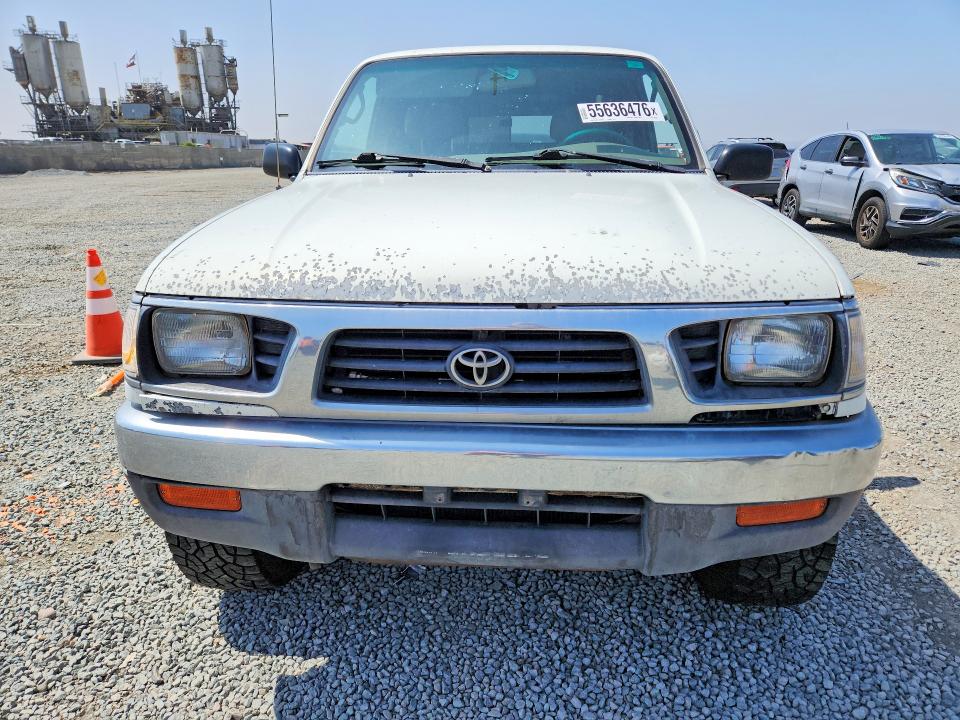 1996 Toyota Tacoma VIN 4TAWM72N0TZ100465 COPART salvage auction — FRONT END, Ca - Dis/Dlr/Exp Only Clean Title, sold $4,000 on 2026-07-02 (photo 5)