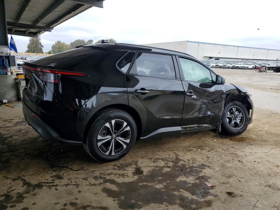 2025 Toyota Bz4x VIN JTMAAAAA3SA067770 COPART salvage auction — SIDE, CA - SALVAGE CERTIFICATE, sold $5,500 on 2026-07-28 (photo 3)