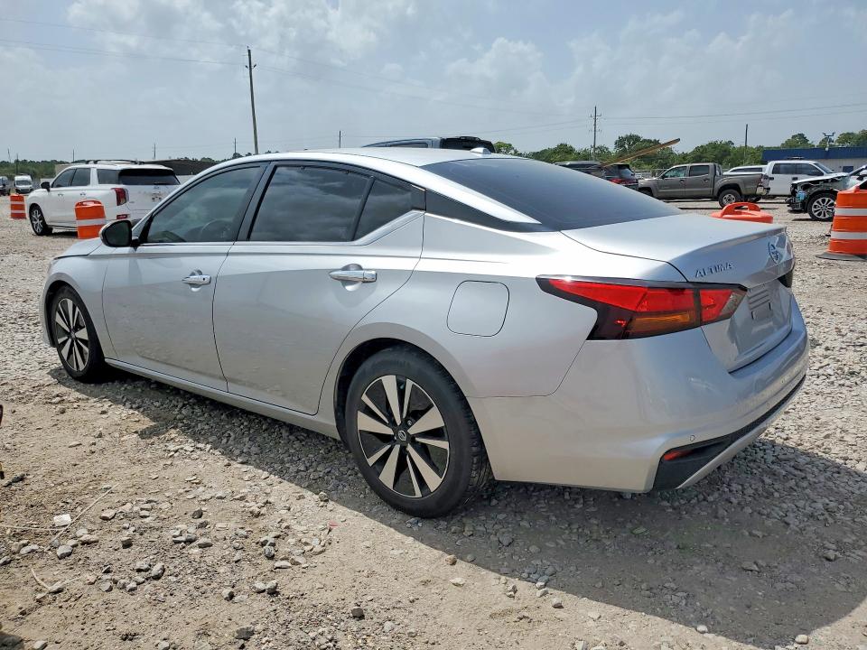 2022 Nissan Altima VIN 1N4BL4DV3NN409333 COPART salvage auction — WATER/FLOOD, Tx - Salvage Vehicle Title, sold $8,000 on 2026-08-20 (photo 2)