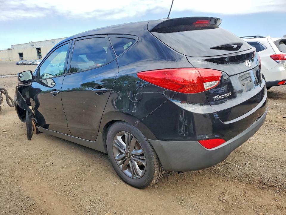 2015 Hyundai Tucson VIN KM8JTCAF7FU101369 COPART salvage auction — FRONT END, CT - CERT OF TITLE-SALVAGE, sold $1,200 on 2026-07-17 (photo 2)