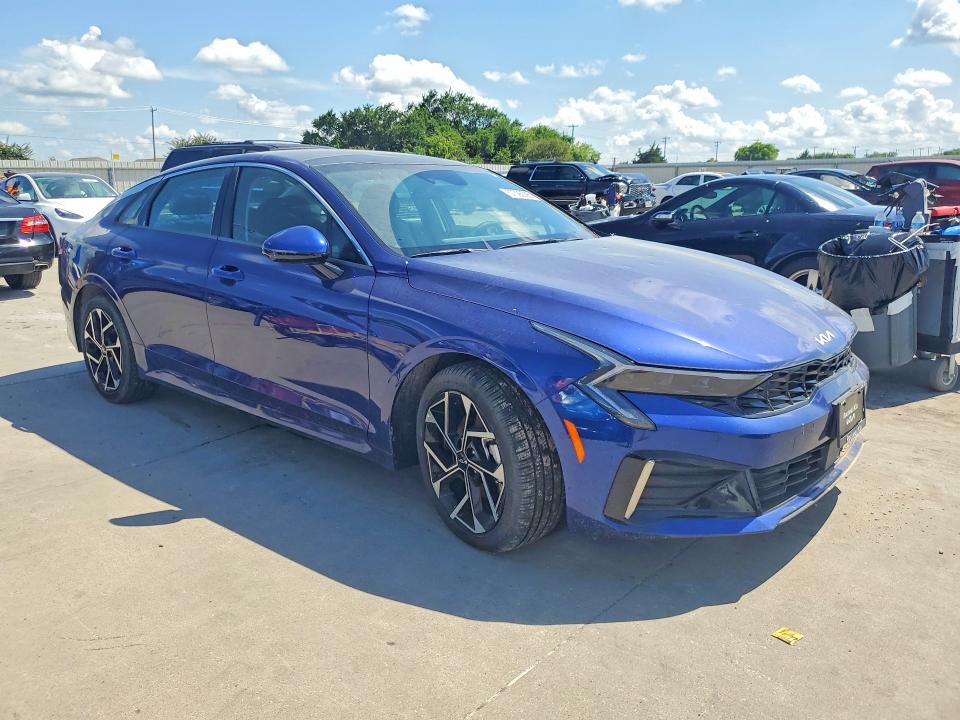 2025 Kia K5 VIN KNAG34J75S5336478 COPART salvage auction — WATER/FLOOD, Tx - Salvage Title-Flood Damage, sold $2,550 on 2026-07-30 (photo 4)