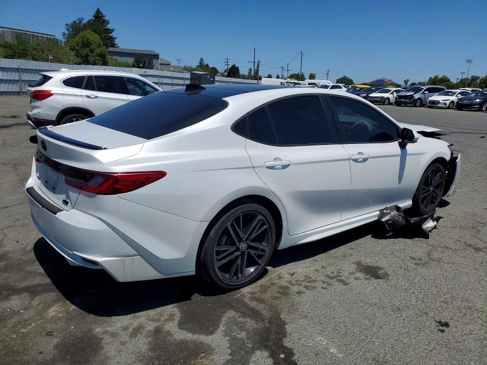 2025 Toyota Camry VIN 4T1DAACK1SU583932 COPART salvage auction — FRONT END, Ca - Salvage Certificate, sold $13,500 on 2026-07-31 (photo 3)