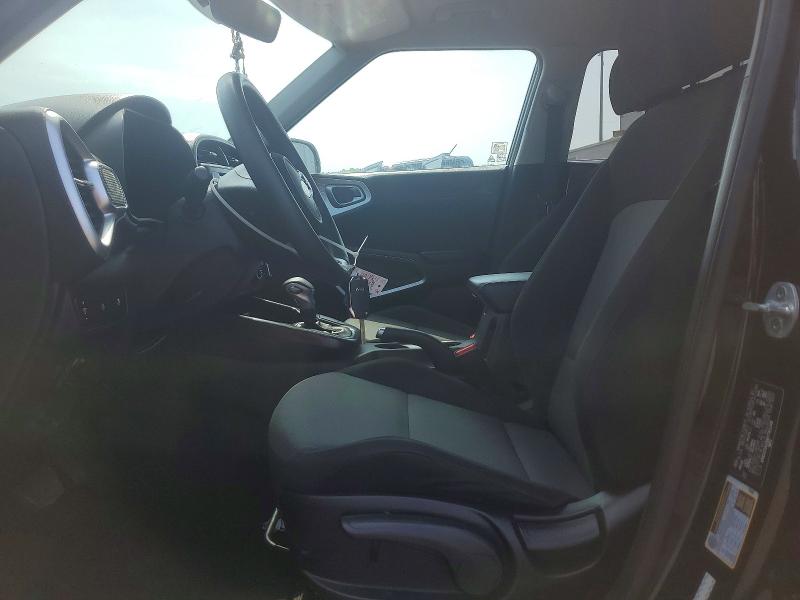 2021 Kia Soul VIN KNDJ23AU5M7761248 COPART salvage auction — MINOR DENT/SCRATCHES, VA - CERTIFICATE OF TITLE, sold $2,300 on 2026-07-16 (photo 7)