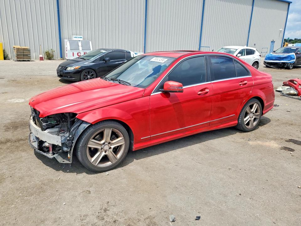 2010 Mercedes-benz C-klasse VIN WDDGF5EBXAR125756 COPART salvage auction — FRONT END, FL - CERT OF TITLE SLVG REBUILDABLE, sold $425 on 2026-07-13 (photo 1)