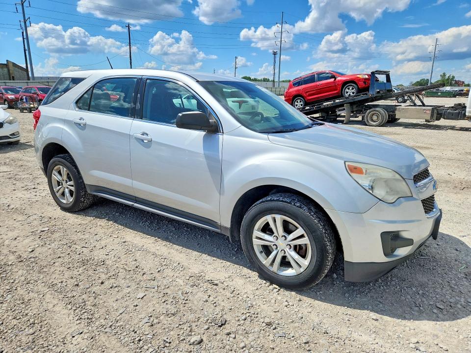 2014 Chevrolet Equinox VIN 2GNFLEEK5E6357592 COPART salvage auction — MINOR DENT/SCRATCHES, OH - CERTIFICATE OF TITLE (P), sold $300 on 2026-07-09 (photo 4)