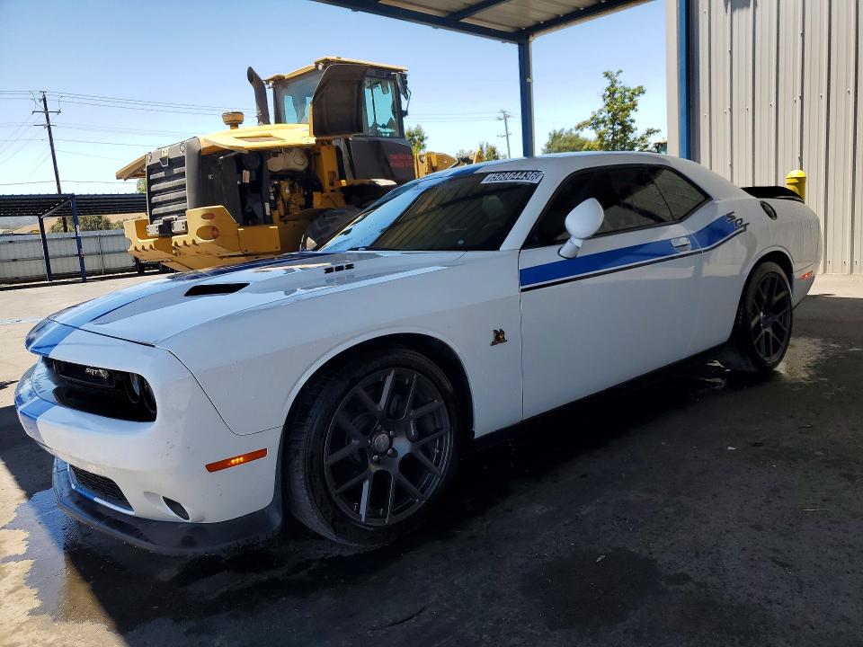 2016 Dodge Challenger VIN 2C3CDZFJ6GH234451 COPART salvage auction — MINOR DENT/SCRATCHES, Ca - Certificate Of Title, sold $9,200 on 2026-07-30 (photo 1)