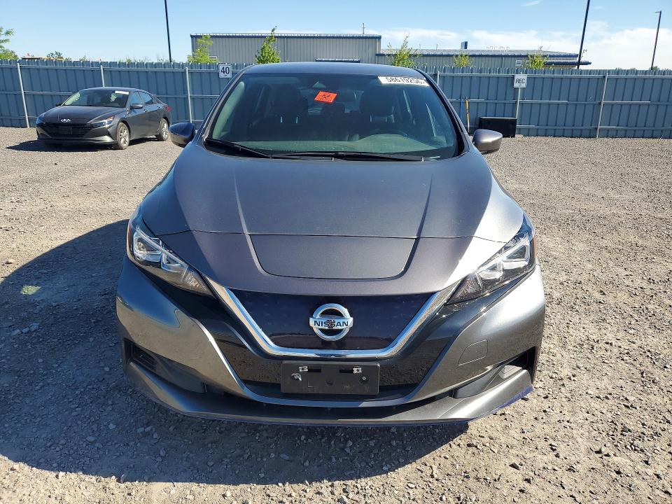 2021 Nissan Leaf VIN 1N4BZ1BV7MC551789 COPART salvage auction — REAR END, ON - PERMIT IRREPAIRABLE, sold $5,600 on 2026-07-02 (photo 5)