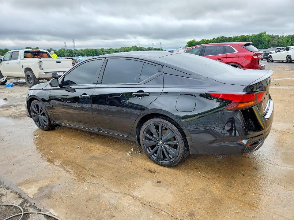 2022 Nissan VIN 1N4BL4CV2NN399671 COPART salvage auction — VANDALISM, Ms - Cert Of Title-Salvaged, sold $3,100 on 2026-07-23 (photo 2)