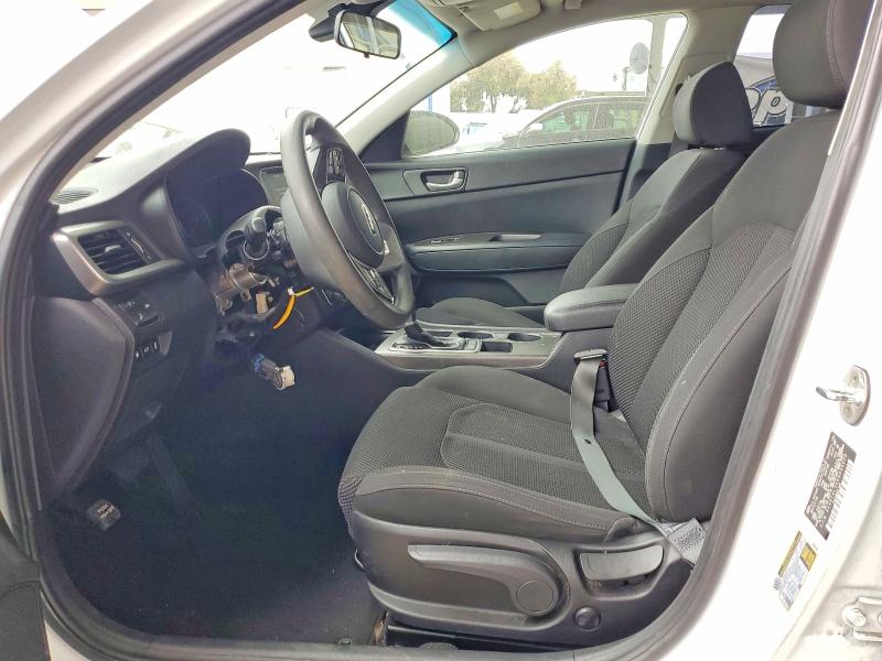 2019 Kia Optima VIN 5XXGT4L34KG305070 COPART salvage auction — VANDALISM, CA - SALVAGE CERTIFICATE, sold $3,800 on 2026-07-14 (photo 7)