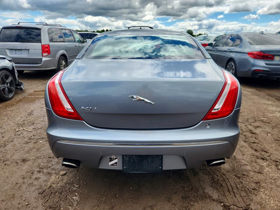 2012 Jaguar Xj VIN SAJWA2GB7CLV22350 COPART salvage auction — ROOF, Salvage Title, sold $250 on 2026-07-21 (photo 6)